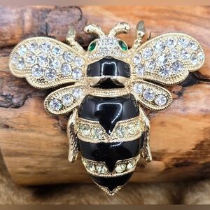 Joan Boyce Bee Brooch GoldTone Enamel & Pavé  Crystal LARGE 2.75" X 3" Signed 🐝